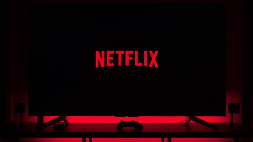 netflix-introduce-nuove-tariffe-ecco-come-cambiano-i-prezzi-anche-qui-in-italia-wide-site-g4uwb.jpg